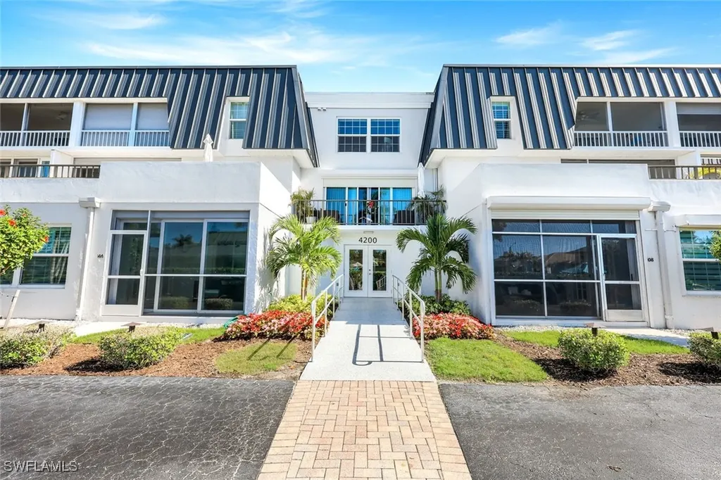 4200 Belair Lane Naples FL 34103