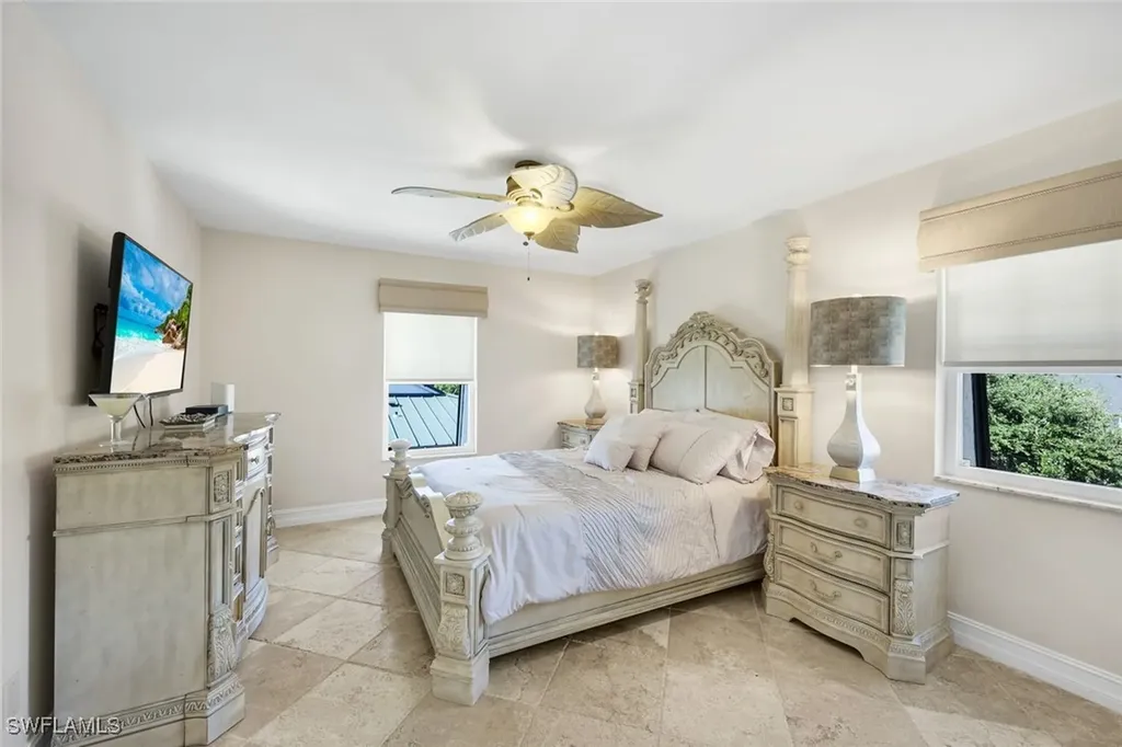 4200 Belair Lane Naples FL 34103