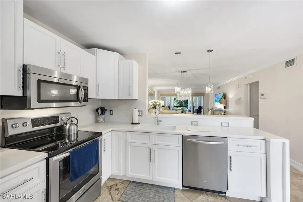 4200 Belair Lane Naples FL 34103
