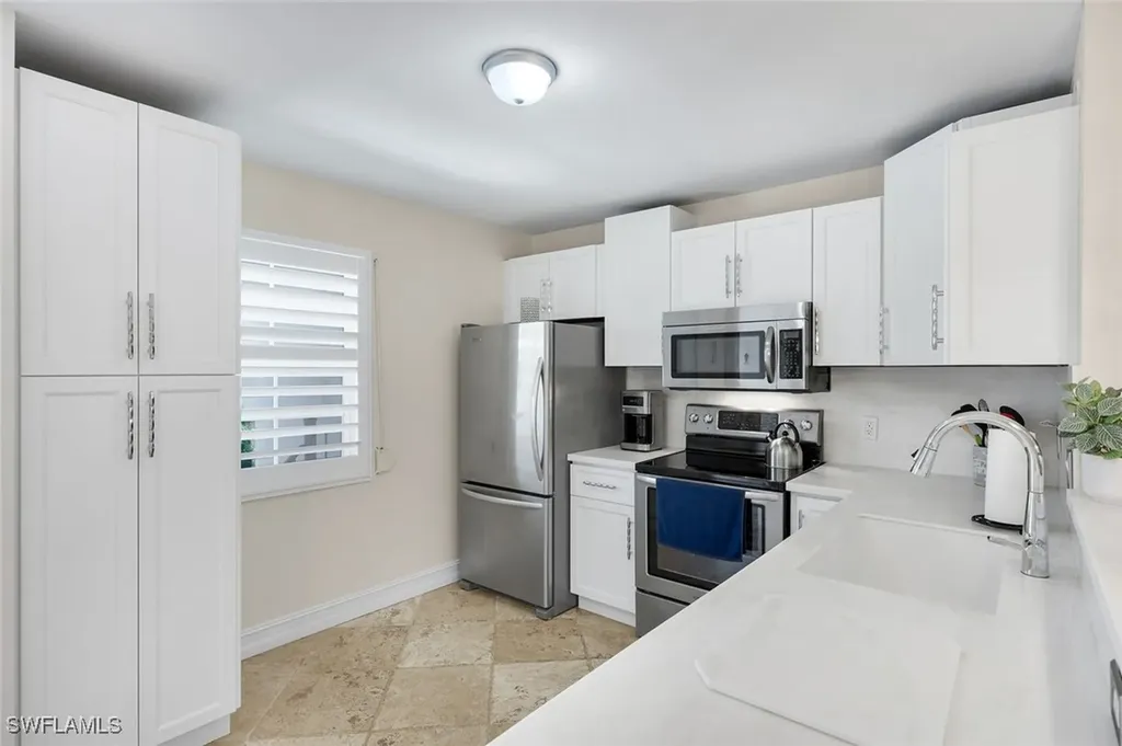 4200 Belair Lane Naples FL 34103