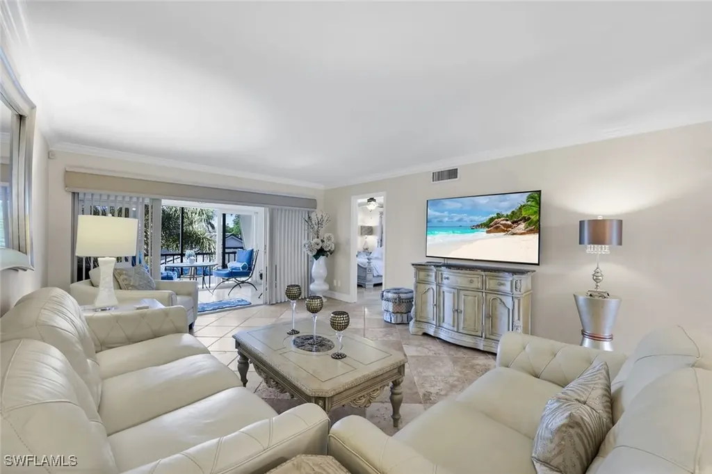 4200 Belair Lane Naples FL 34103