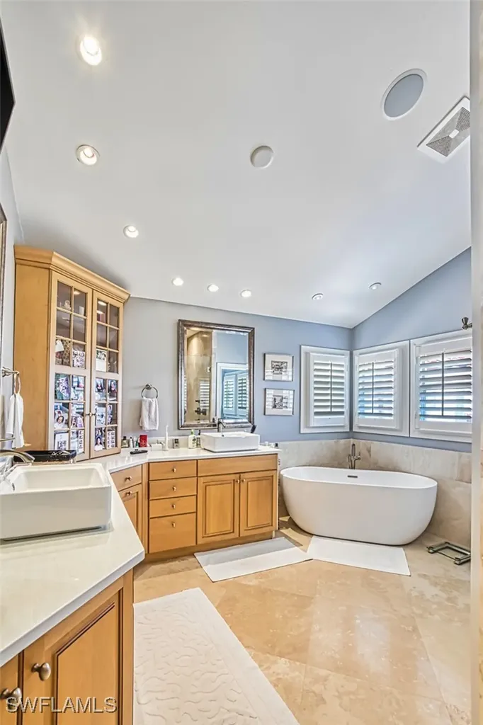 4717 Villa Mare Lane Naples FL 34103