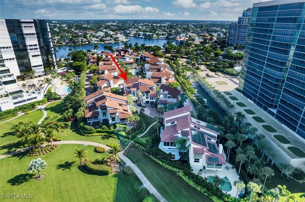 4717 Villa Mare Lane Naples FL 34103