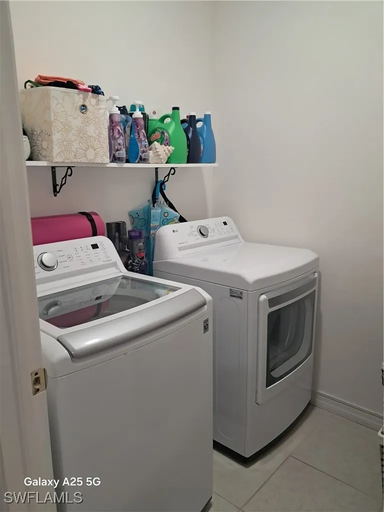 1934 NE 15th Street Cape Coral FL 33909