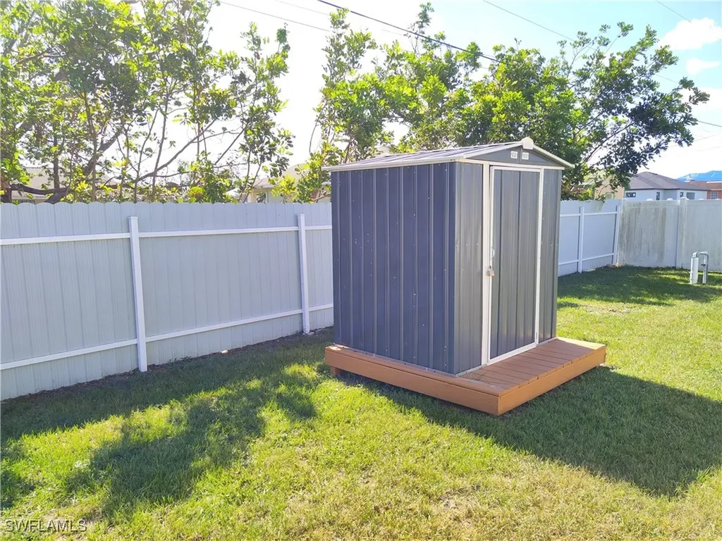 1934 NE 15th Street Cape Coral FL 33909