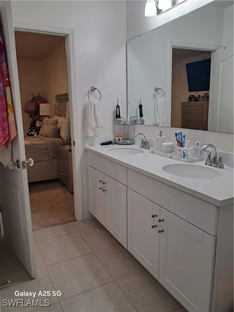 1934 NE 15th Street Cape Coral FL 33909