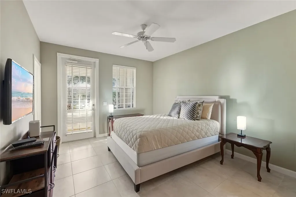 8124 Josefa Way Naples FL 34114