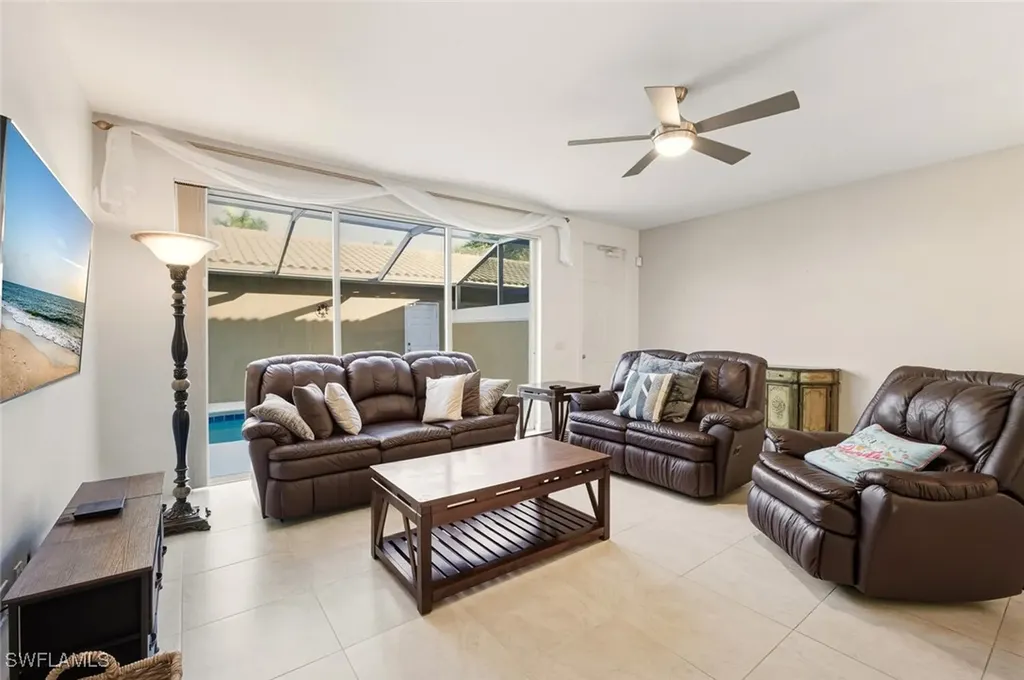 8124 Josefa Way Naples FL 34114