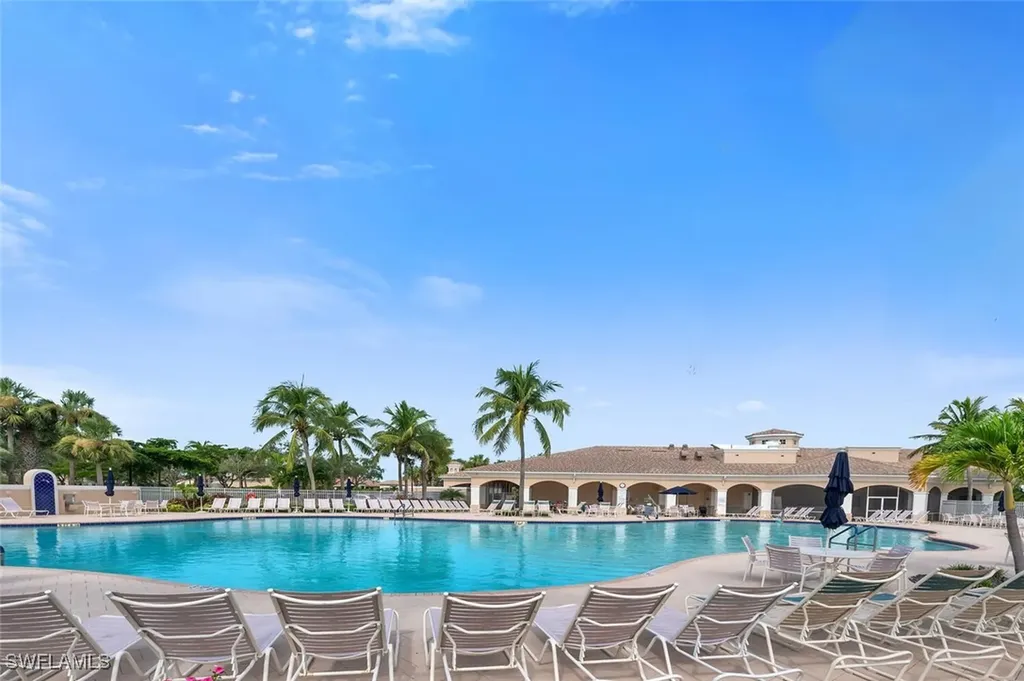 8124 Josefa Way Naples FL 34114