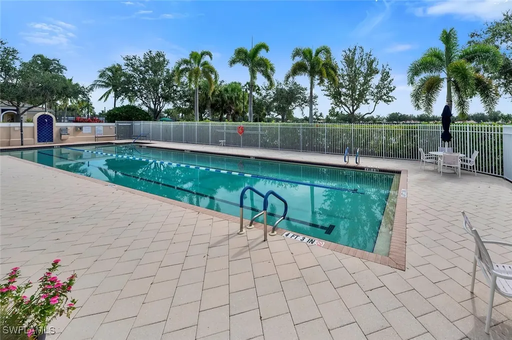 8124 Josefa Way Naples FL 34114
