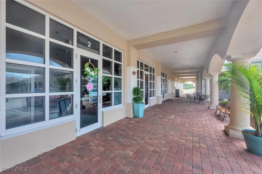 8124 Josefa Way Naples FL 34114