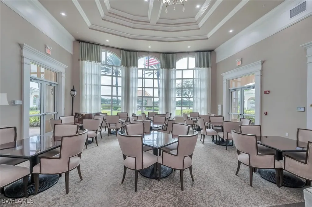 8124 Josefa Way Naples FL 34114