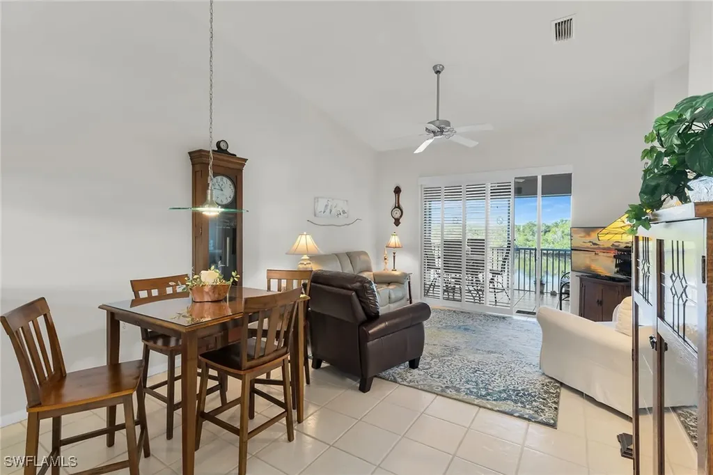 278 Newport Drive Naples FL 34114