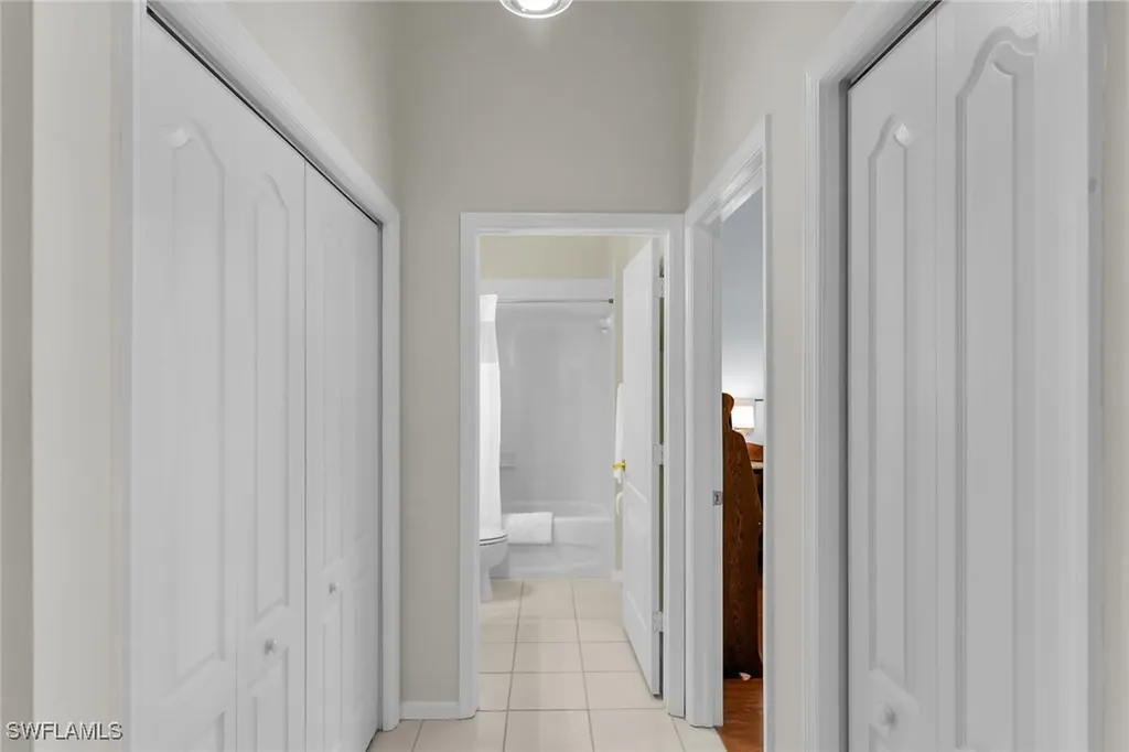 278 Newport Drive Naples FL 34114