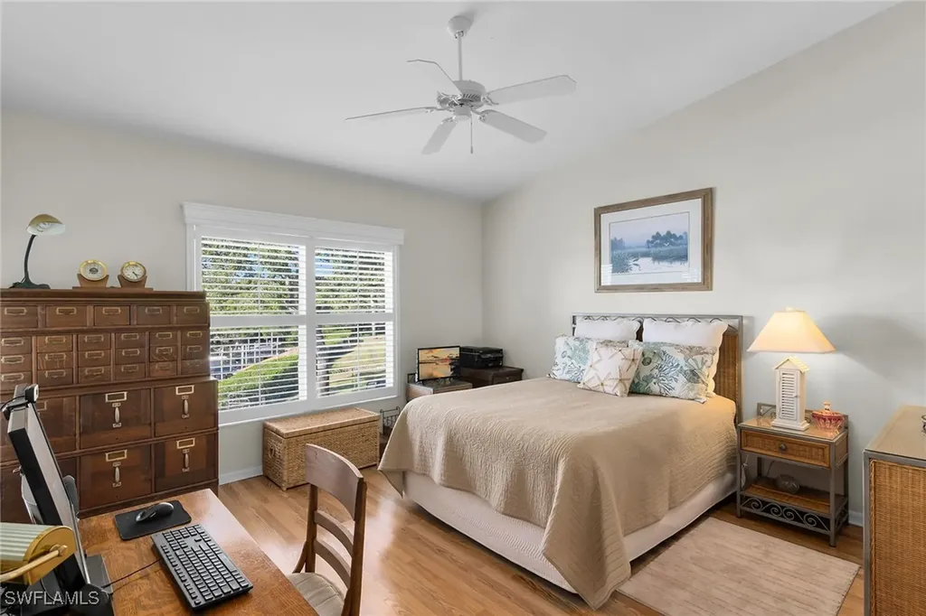 278 Newport Drive Naples FL 34114