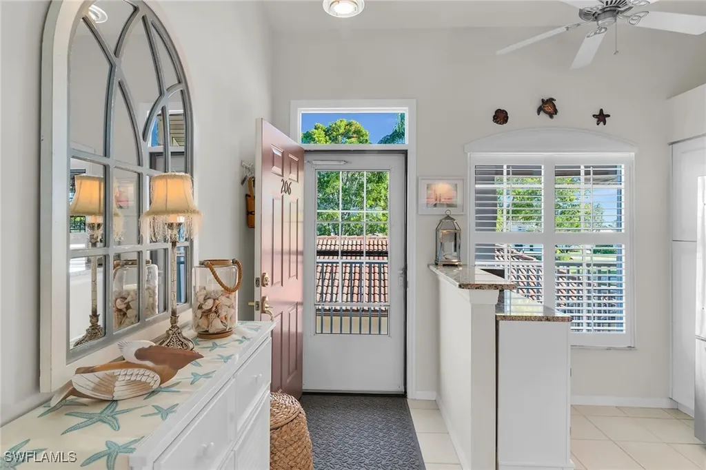 278 Newport Drive Naples FL 34114