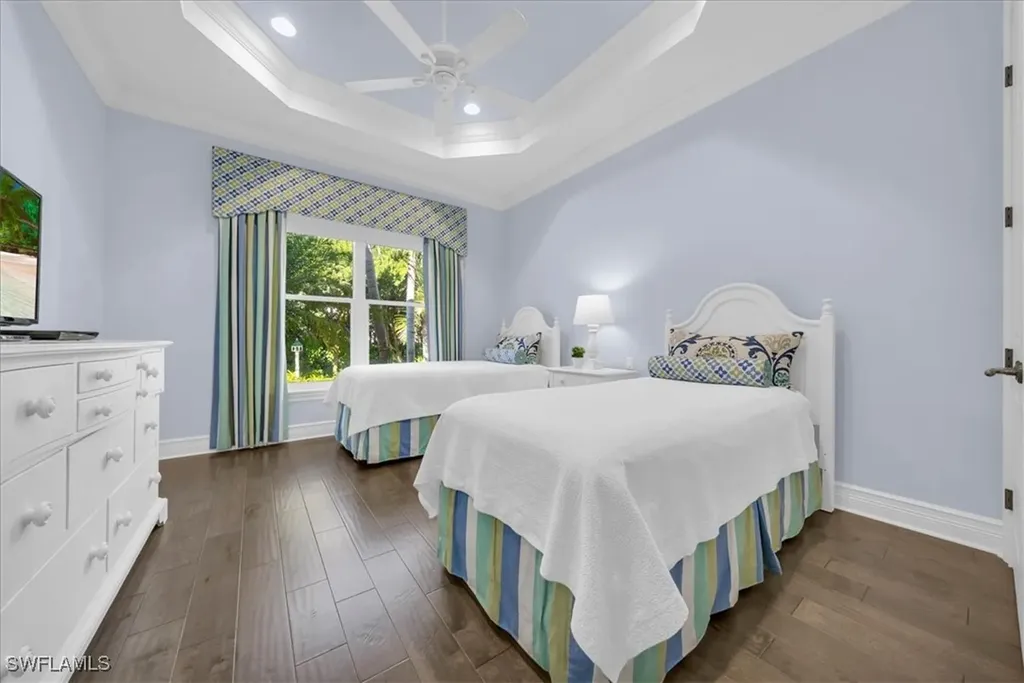 455 Bow Line Drive Naples FL 34103