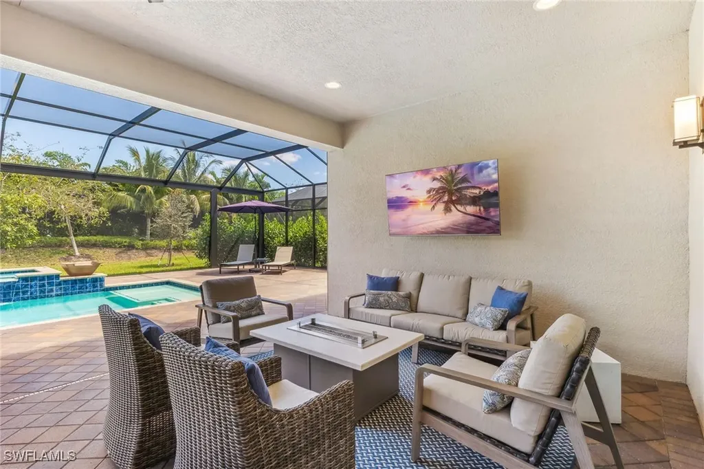 12005 Azalea Way Naples FL 34120