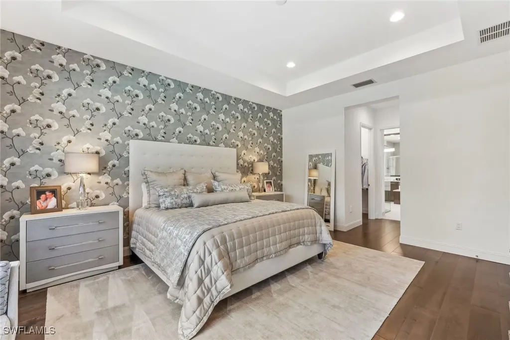 12005 Azalea Way Naples FL 34120