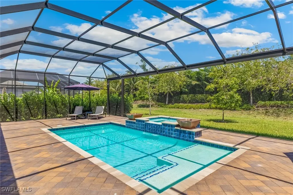 12005 Azalea Way Naples FL 34120