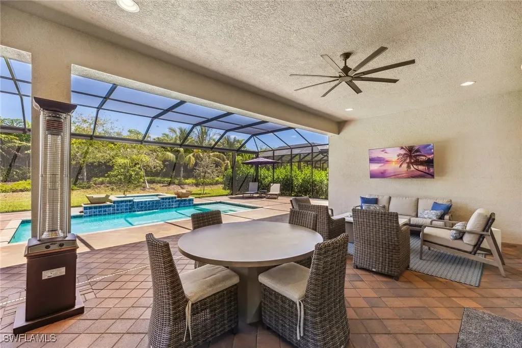 12005 Azalea Way Naples FL 34120
