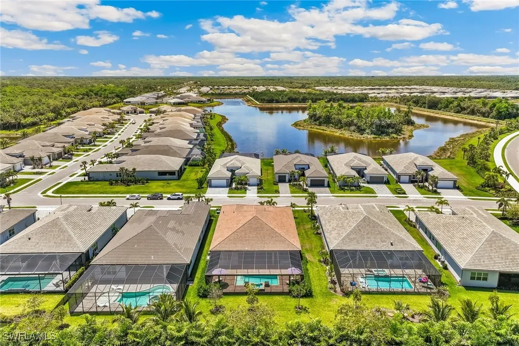 12005 Azalea Way Naples FL 34120