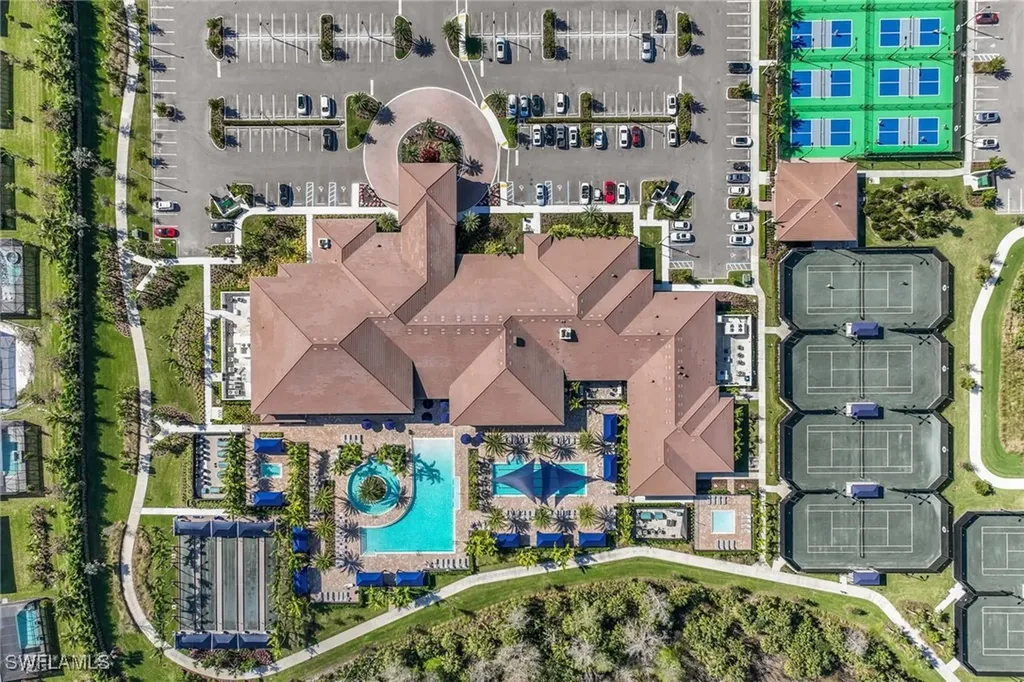 12005 Azalea Way Naples FL 34120