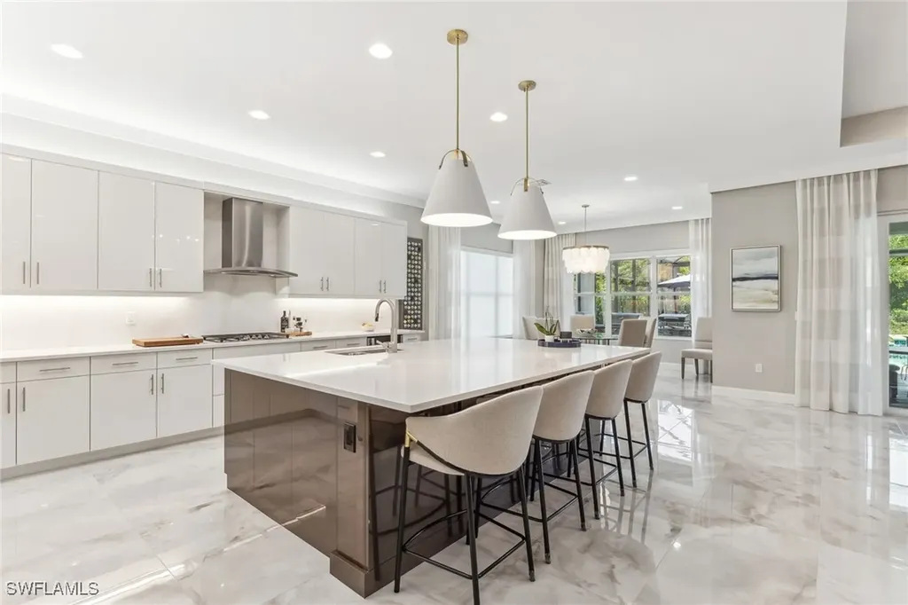12005 Azalea Way Naples FL 34120