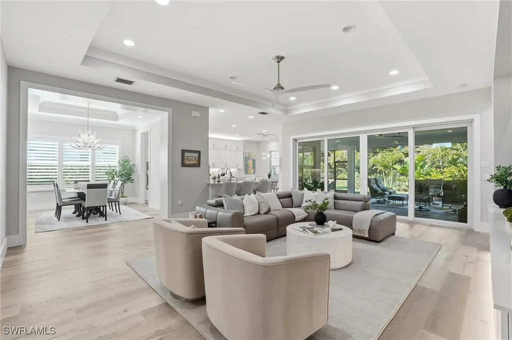 12021 Azalea Way Naples FL 34120