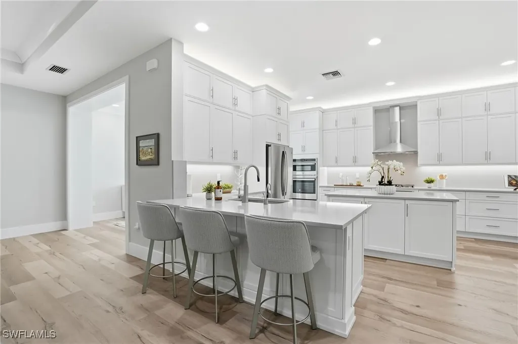 12021 Azalea Way Naples FL 34120
