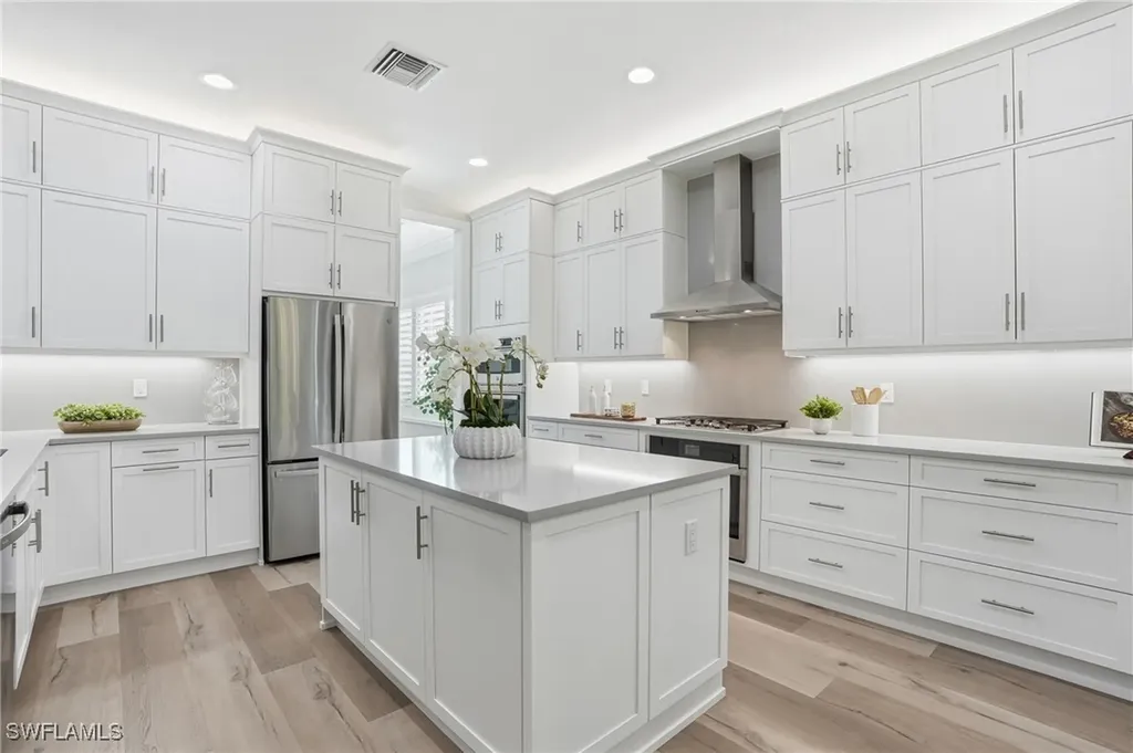 12021 Azalea Way Naples FL 34120