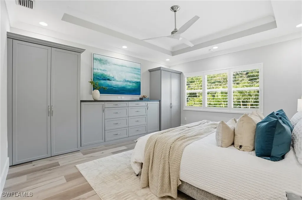12021 Azalea Way Naples FL 34120