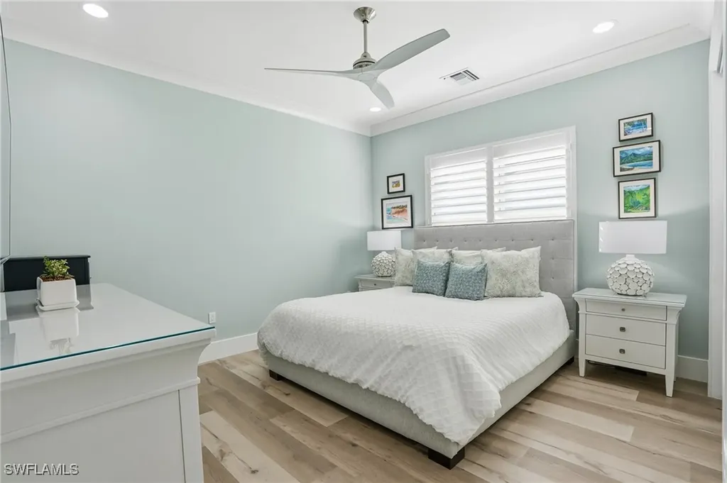 12021 Azalea Way Naples FL 34120