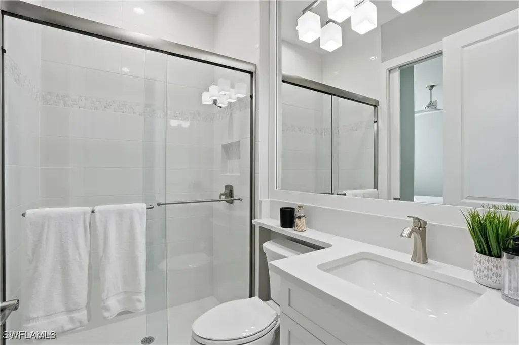 12021 Azalea Way Naples FL 34120
