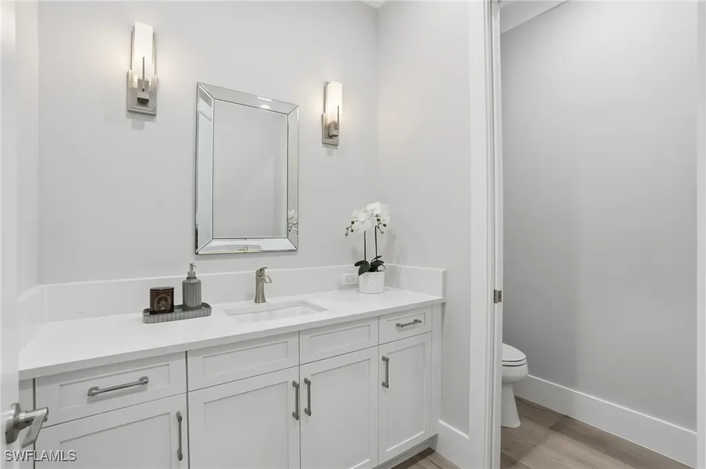 12021 Azalea Way Naples FL 34120