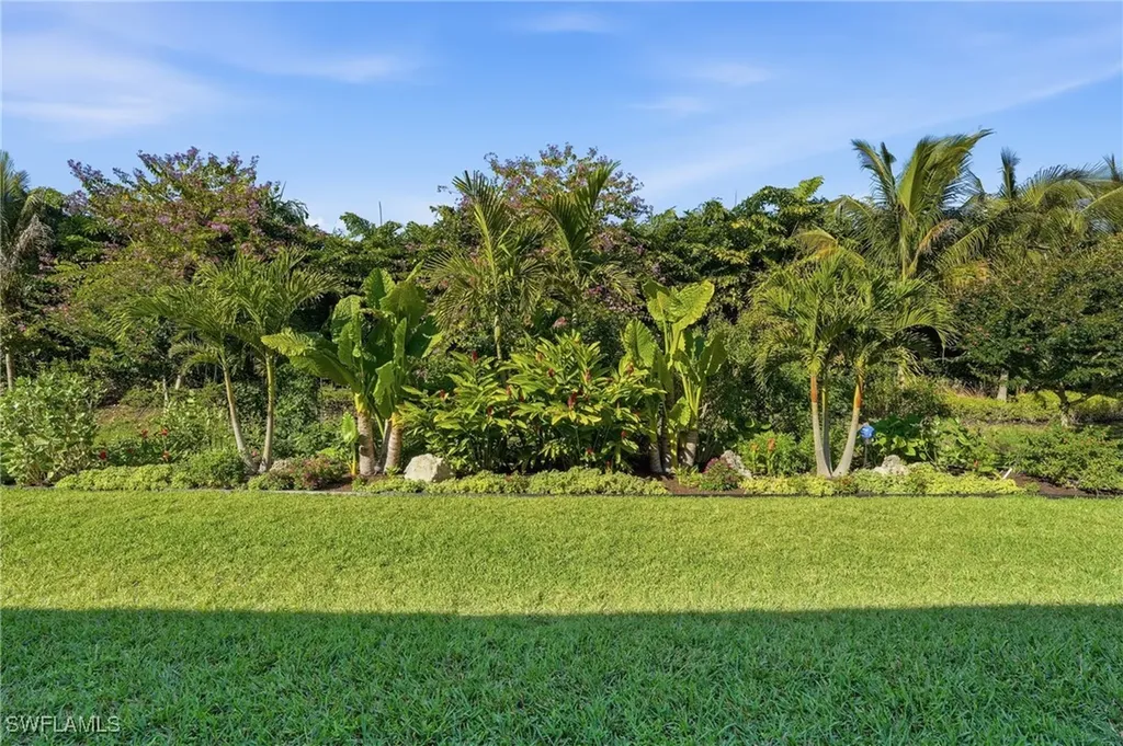 12021 Azalea Way Naples FL 34120