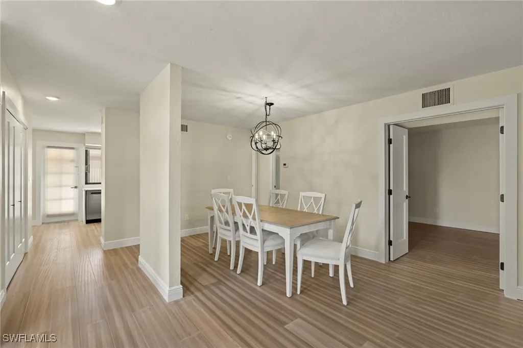 3101 Riviera Drive Naples FL 34103