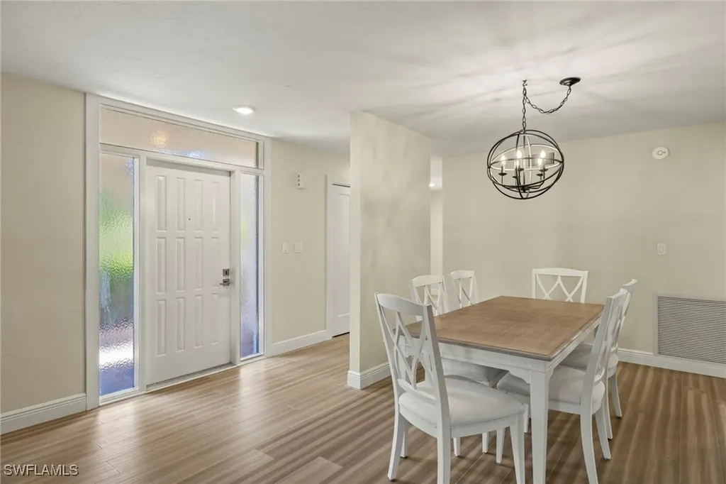 3101 Riviera Drive Naples FL 34103