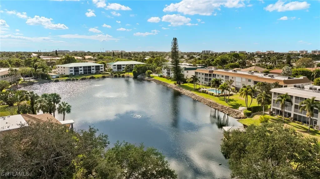 3101 Riviera Drive Naples FL 34103