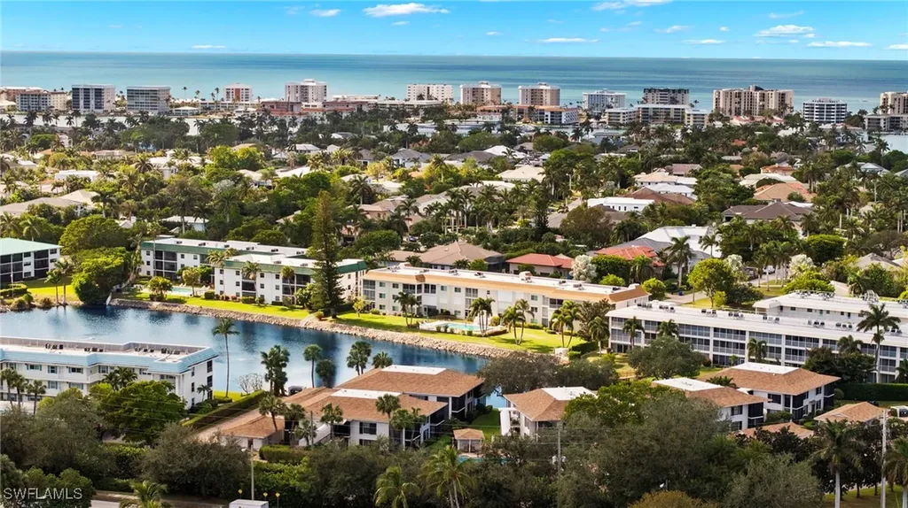 3101 Riviera Drive Naples FL 34103