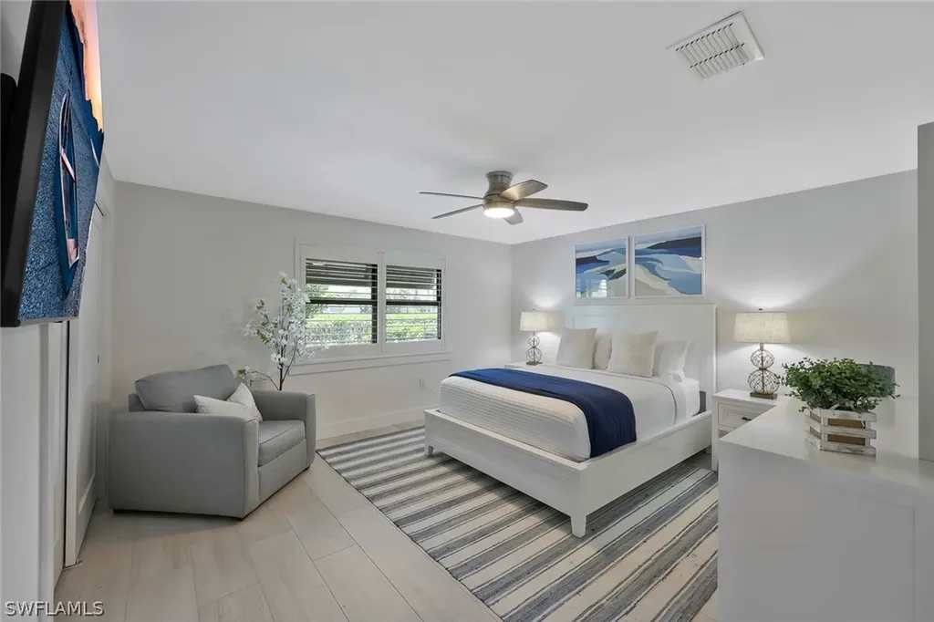493 Willet Avenue Naples FL 34108