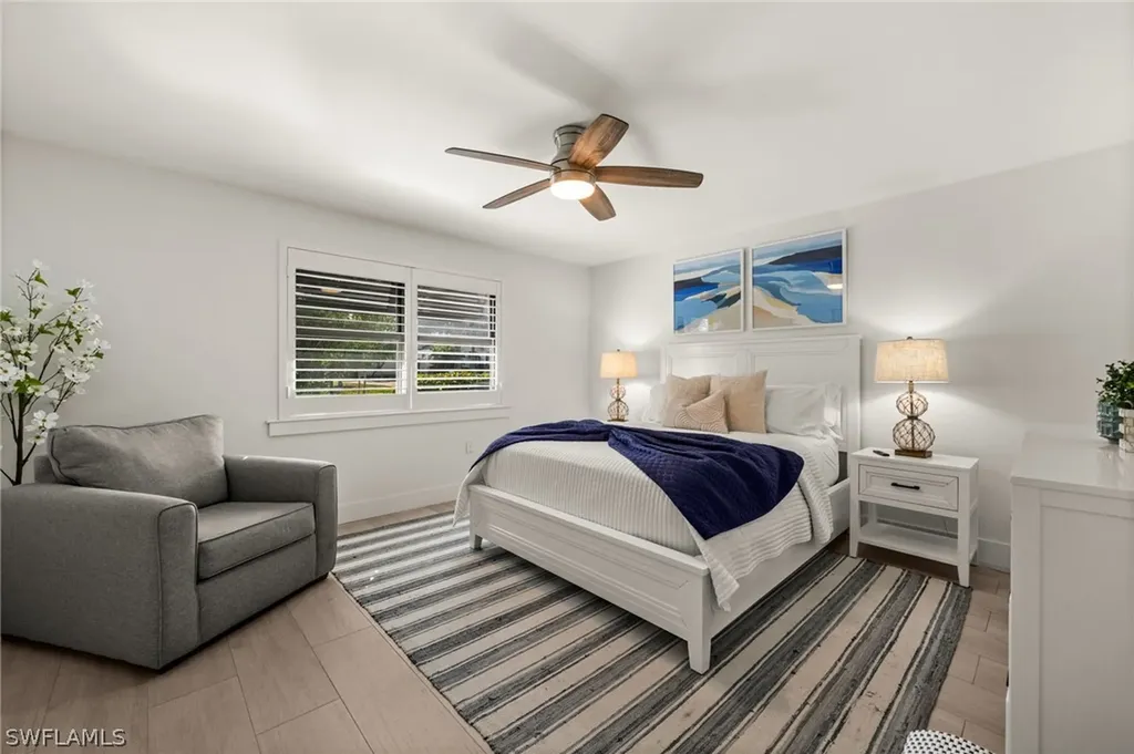 493 Willet Avenue Naples FL 34108