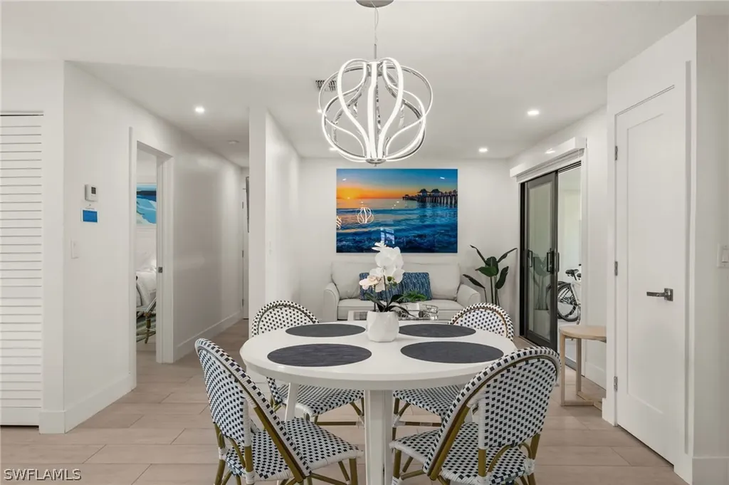 493 Willet Avenue Naples FL 34108