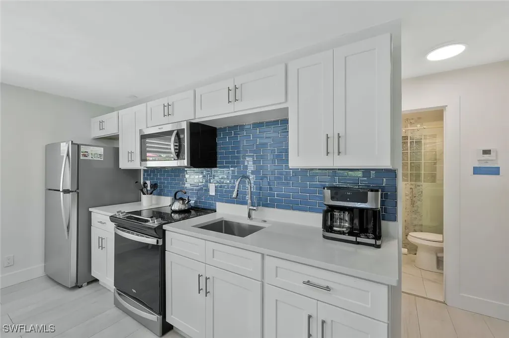493 Willet Avenue Naples FL 34108