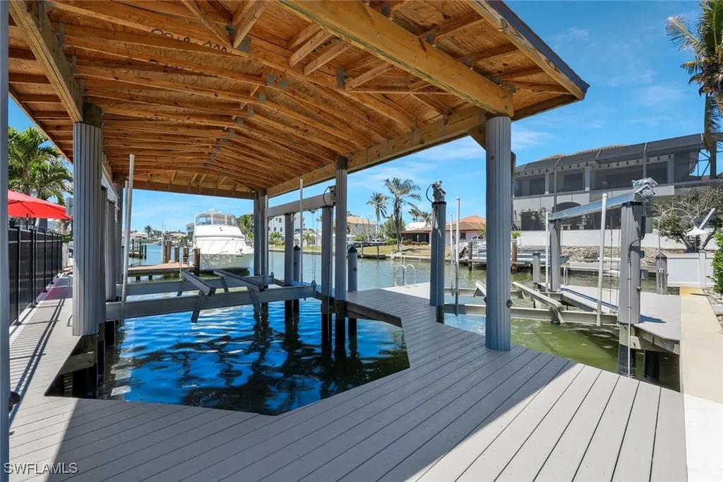 493 Willet Avenue Naples FL 34108