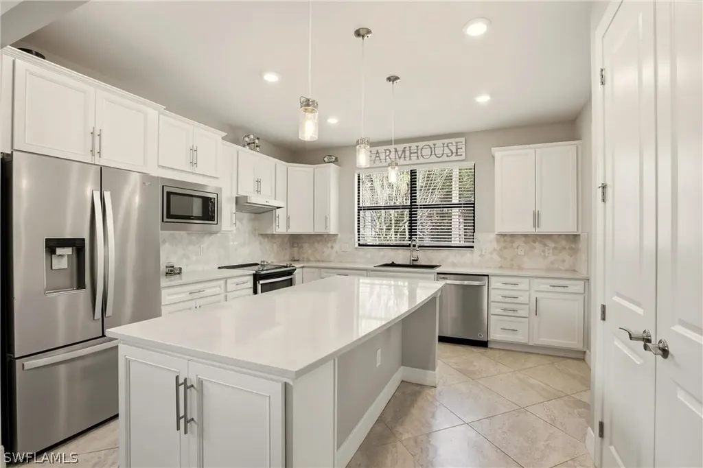 11216 Carlingford Road Fort Myers FL 33913