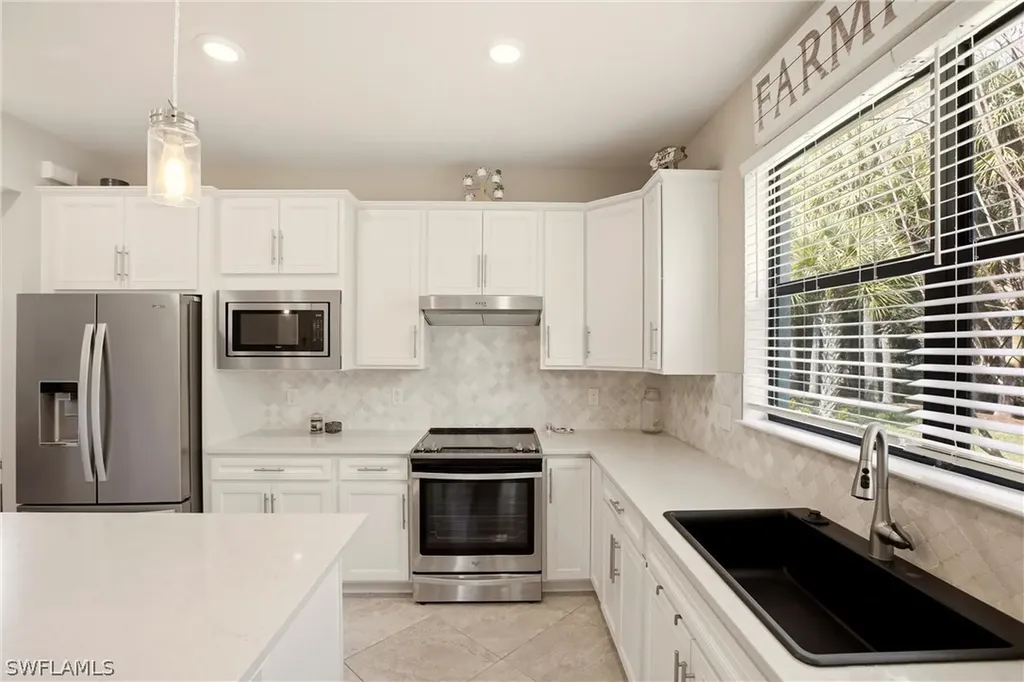 11216 Carlingford Road Fort Myers FL 33913