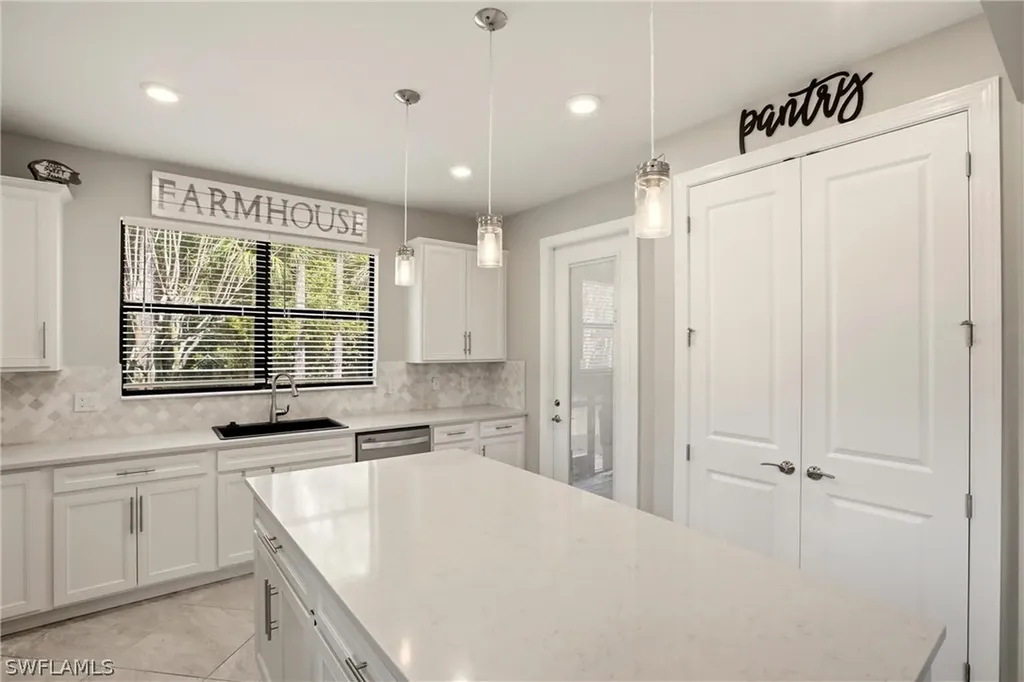 11216 Carlingford Road Fort Myers FL 33913