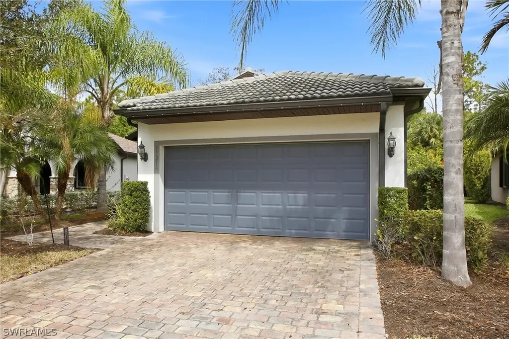 11216 Carlingford Road Fort Myers FL 33913