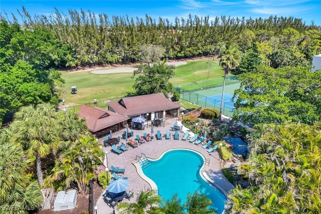 499 Forest Lakes Boulevard Naples FL 34105